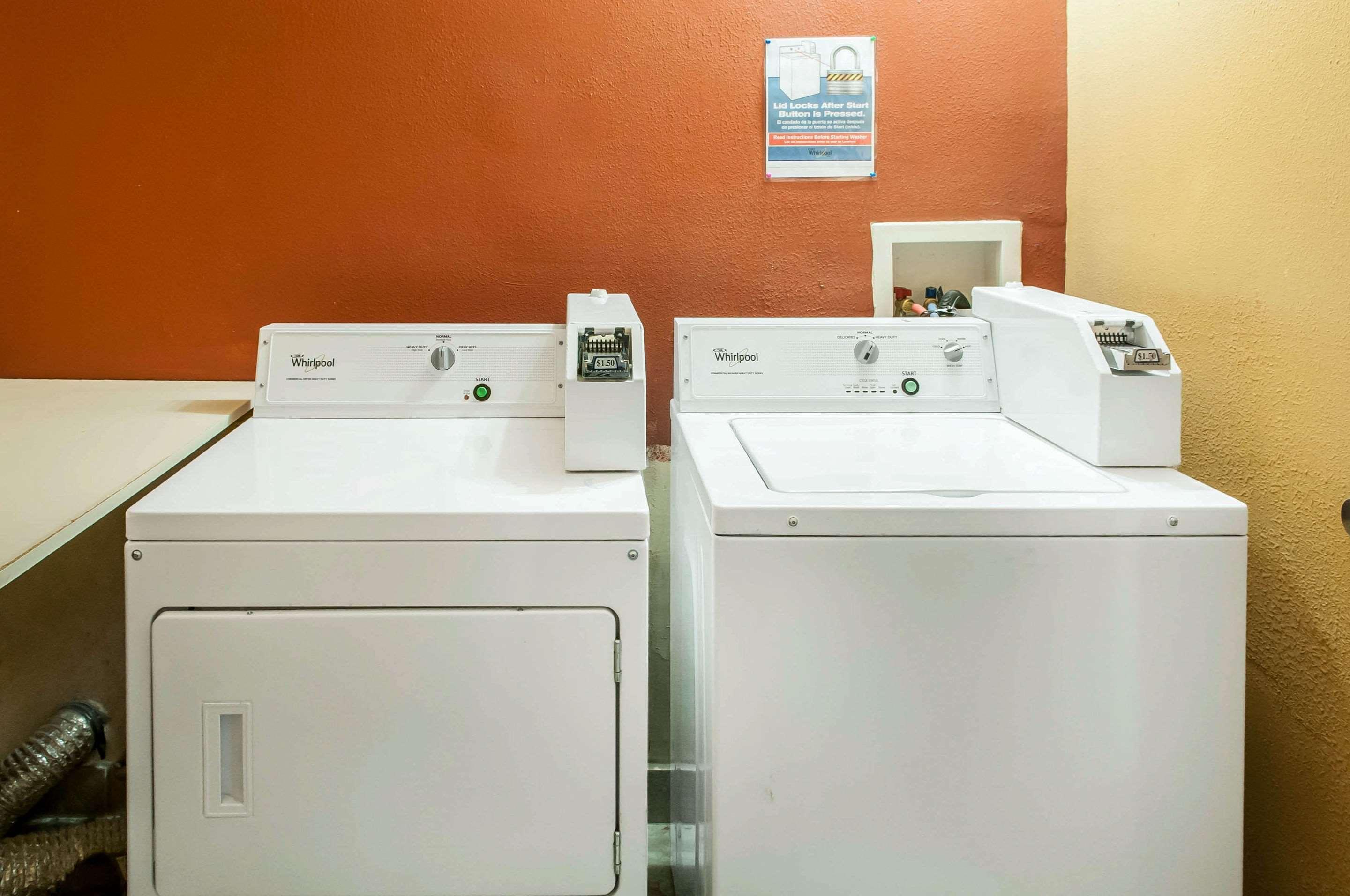 Econo Lodge West - Coors Blvd Albuquerque Eksteriør bilde