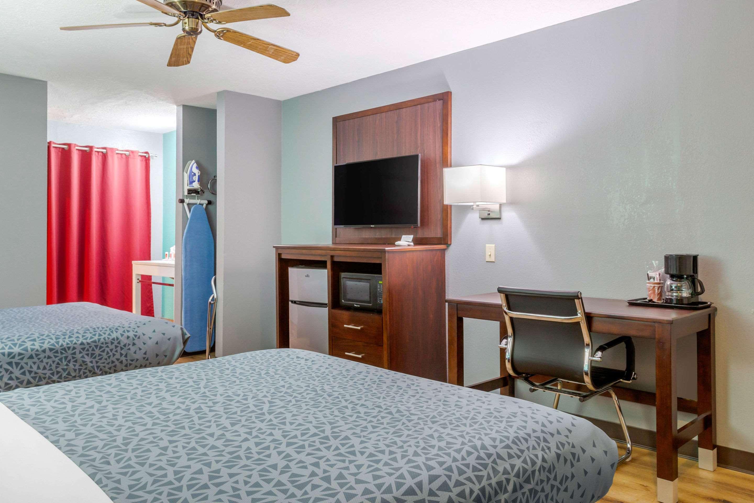 Econo Lodge West - Coors Blvd Albuquerque Eksteriør bilde